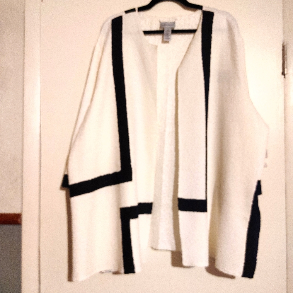 Catherines Black and White Jacket/Sweater Size 1X 18/20W - Picture 2 of 8